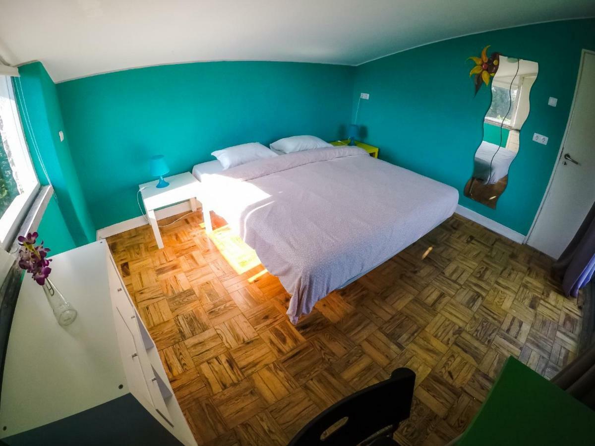 Terrace Beach House Bed & Breakfast การ์กาแวโลส ห้อง รูปภาพ